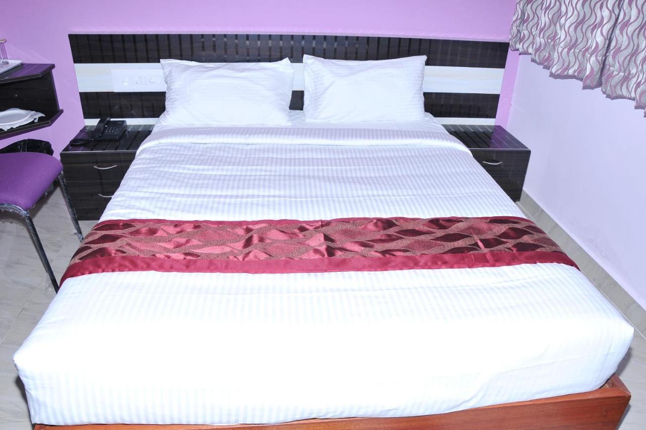 Brahma Inn Bangalore Ngoại thất bức ảnh